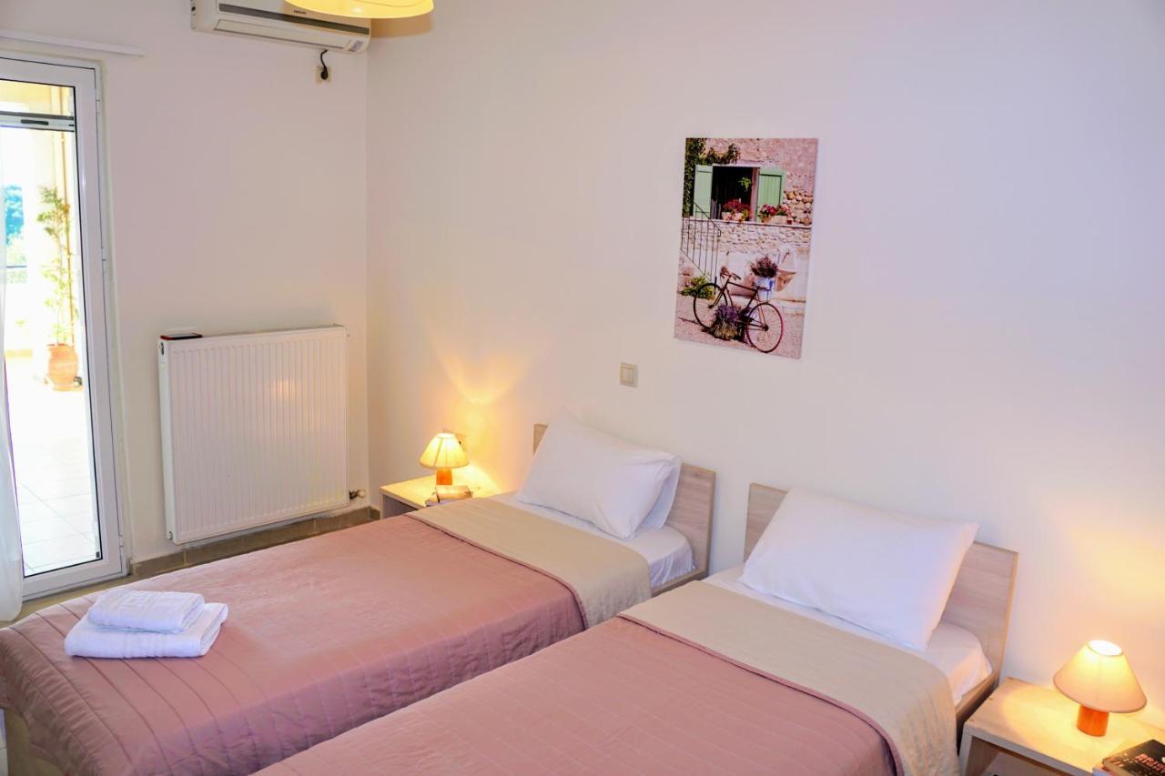 Olive Tree Hillside Apartment Stalós Екстериор снимка