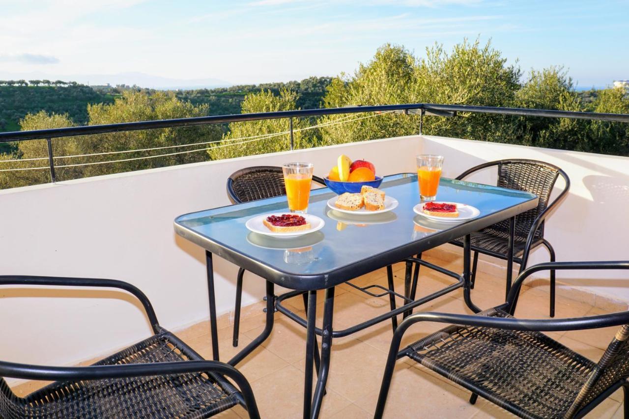 Olive Tree Hillside Apartment Stalós Екстериор снимка